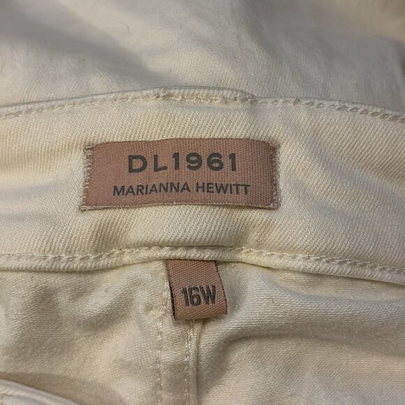 DL1961 x Mariana Hewitt Hepburn High Rise Wide Leg Jeans in Sutter - Picture 8 of 10
